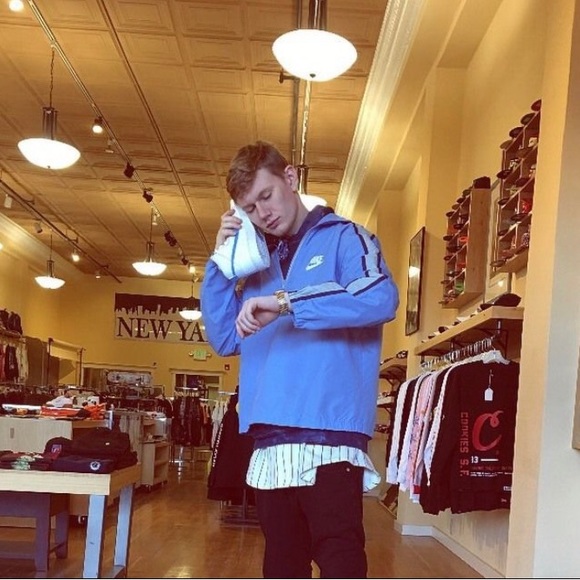 Meet The Seller, Gonzo Ball - Picture 4 of 7